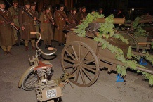  Kulminacyjnym punktem programu była rekonstrukcja sceny z historycznej fotografii z 29 listopada 1938 roku. 