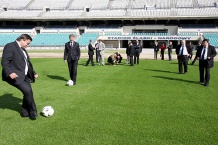  Posłowie z podkomisji osobiście sprawdzali zalety Stadionu Śląskiego 